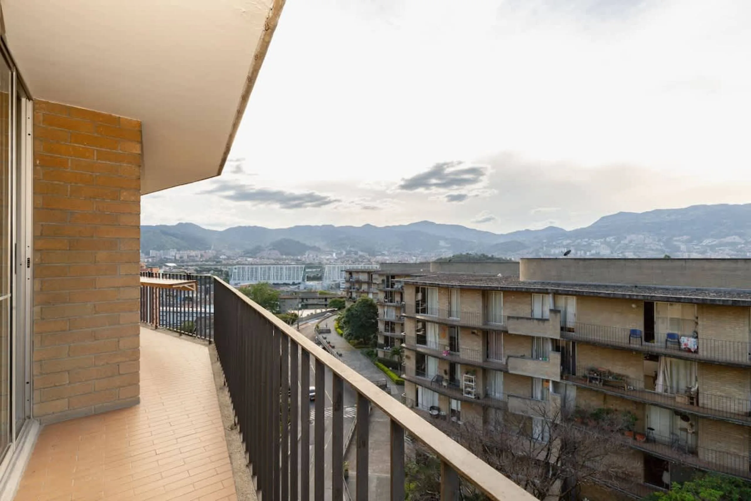 Apartment blocks and the mountains at the foot of Avenida Las Palmas, San Diego, Medellín