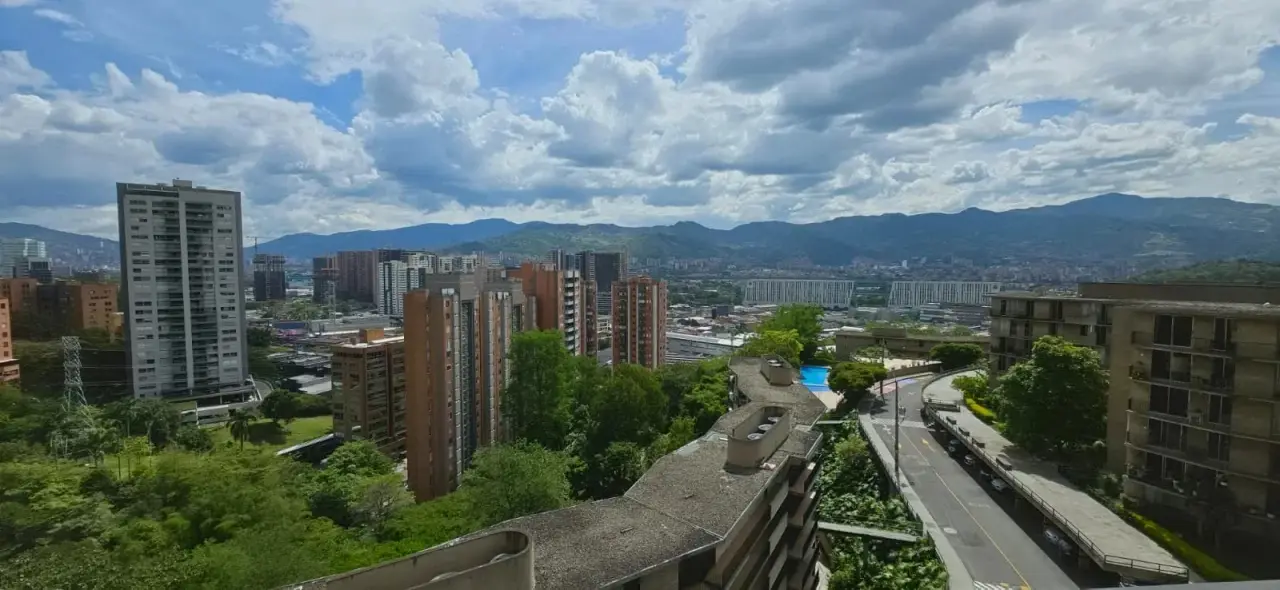 Casa Palmas, San Diego, Medellín (view 14)