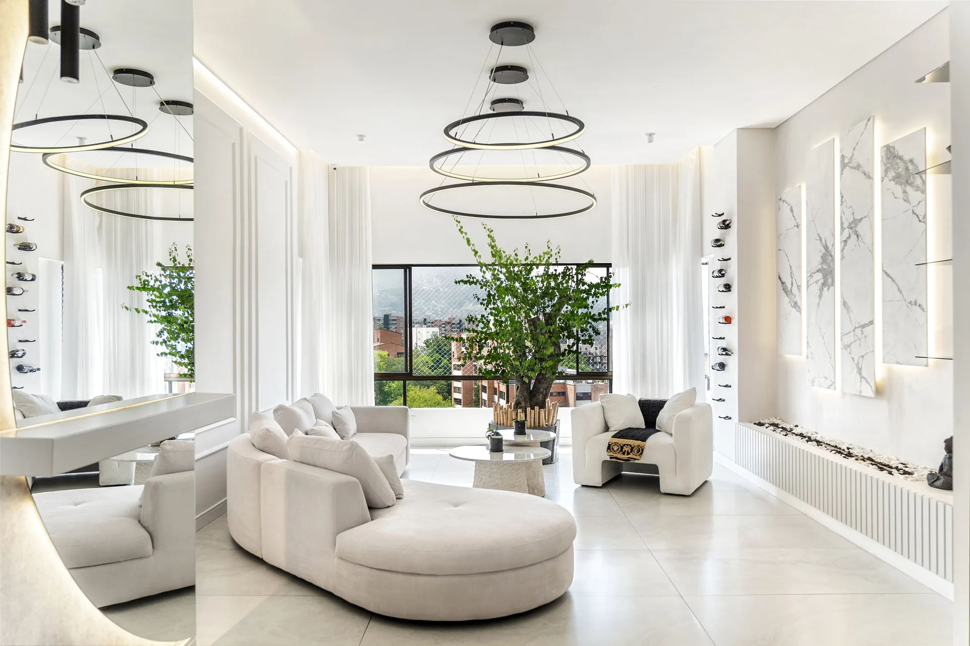 El Poblado Penthouse, El Poblado, Medellín (view 3)
