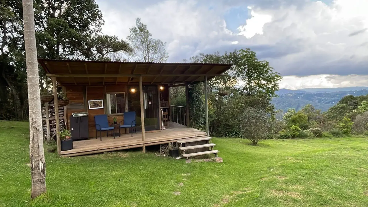 Finca Los Magnolios · Cabin, Rionegro, Medellín (view 9)