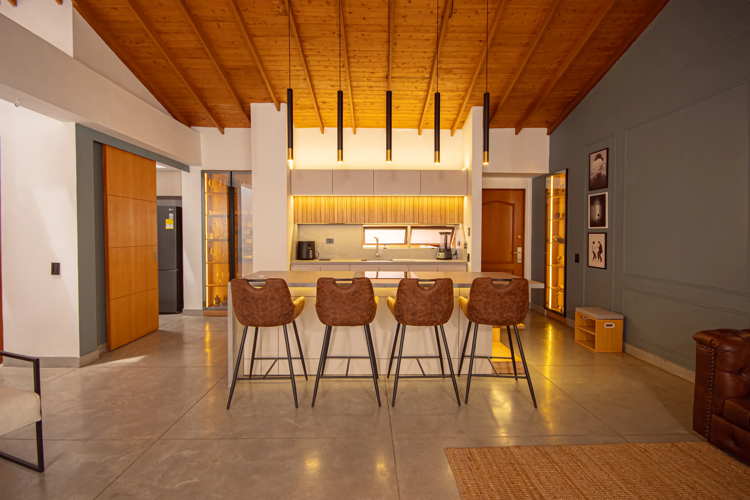 La Frontera Penthouse, Envigado, Medellín (view 6)
