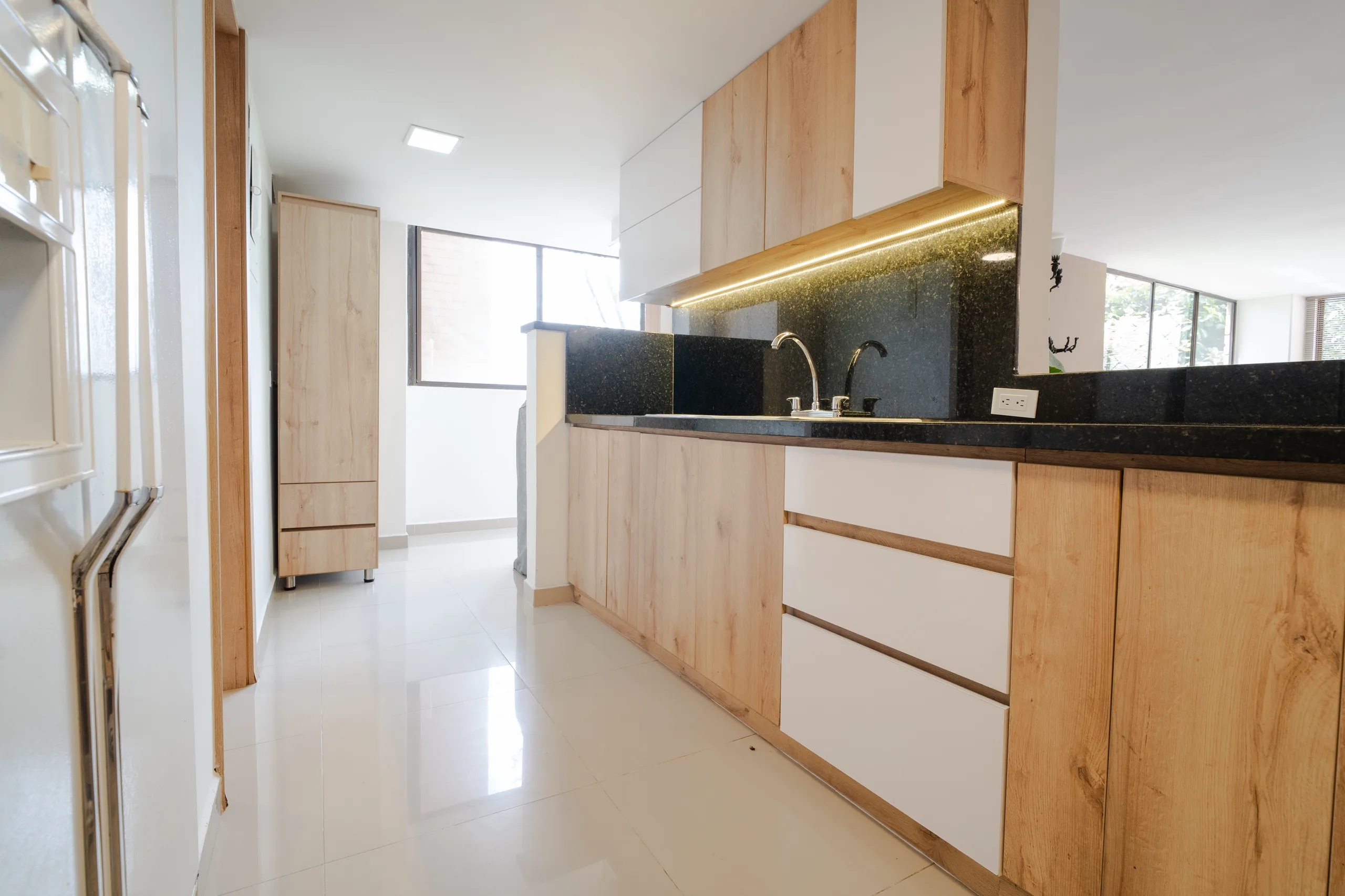 San Lucas Residence, El Poblado, Medellín (foto 3)